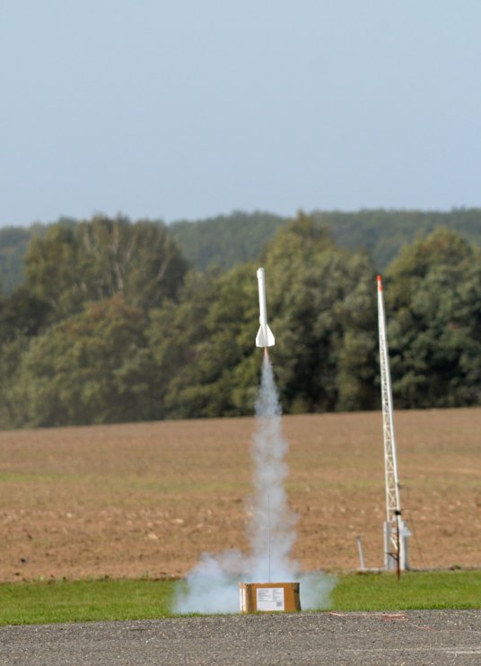 Amina na 10 Ns - start